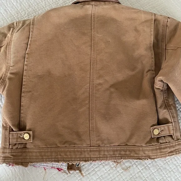 Vintage Carhartt Tan Jacket with Brown Collar - Unisex - Picture 4 of 11